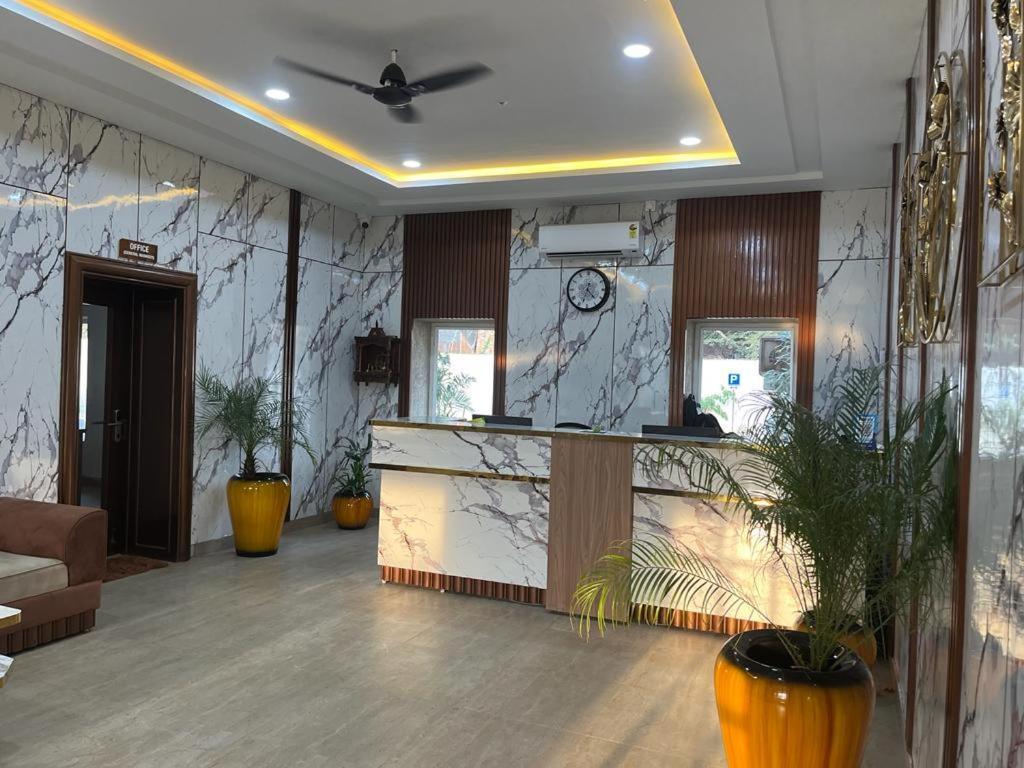 Hotel Eco Park Rewa Экстерьер фото