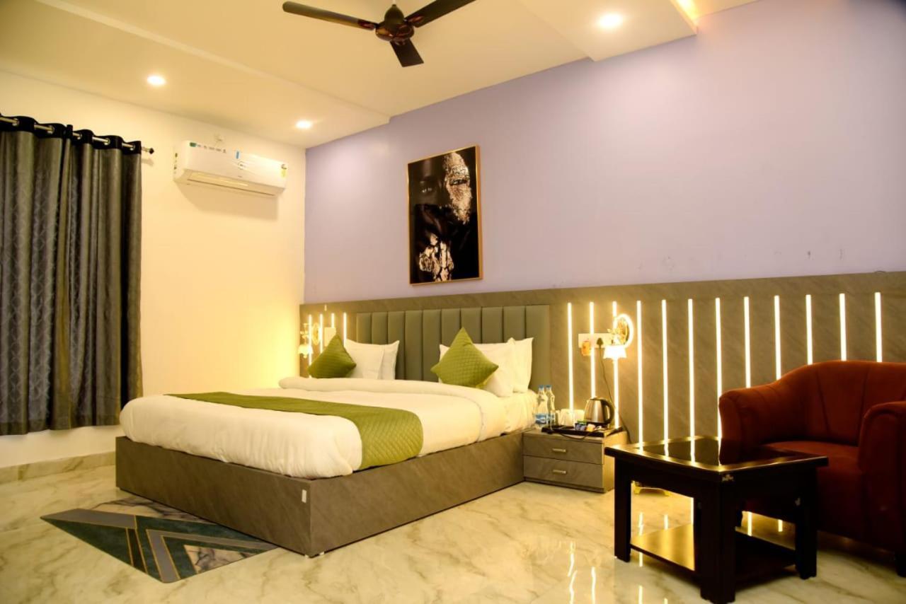 Hotel Eco Park Rewa Экстерьер фото